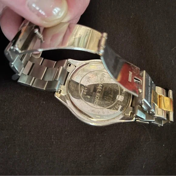 Michael Kors Gold and Silver Two-Tone Watch - Picture 3 of 4